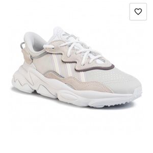 adidas Ozweego cloud white Women’s size 8
